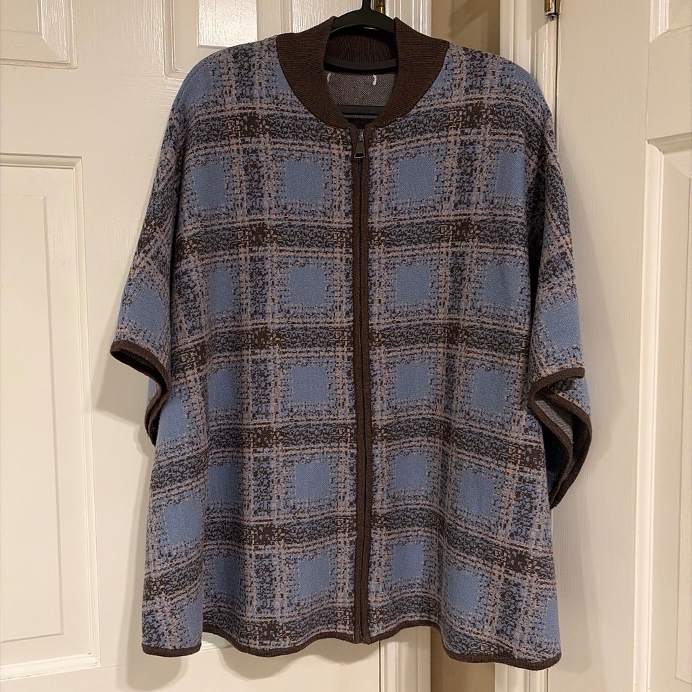Max Studio Womens Plaid Zip Front Poncho Blue Brown OS Knit Wrap Jacket